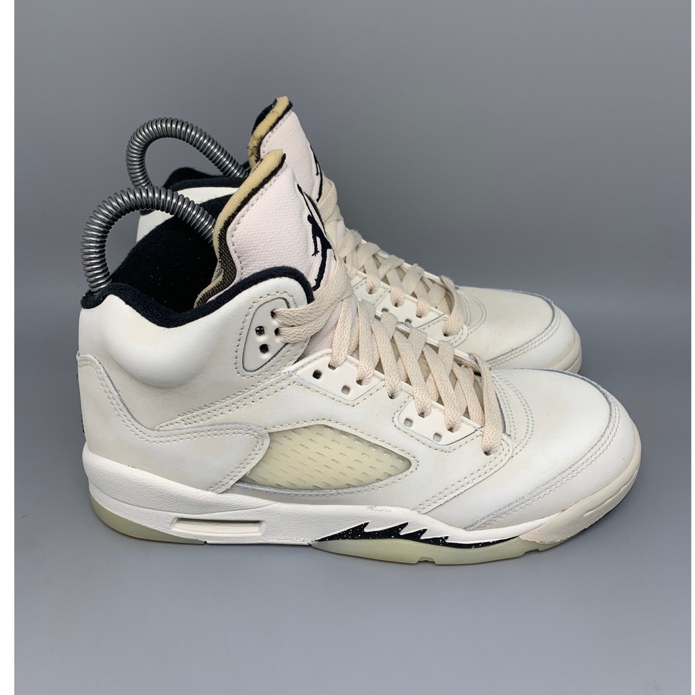 Jordan 5 Retro SE Sail Basketball Shoes FQ3682-100 Kids Sz 4.5Y Women's Sz 6